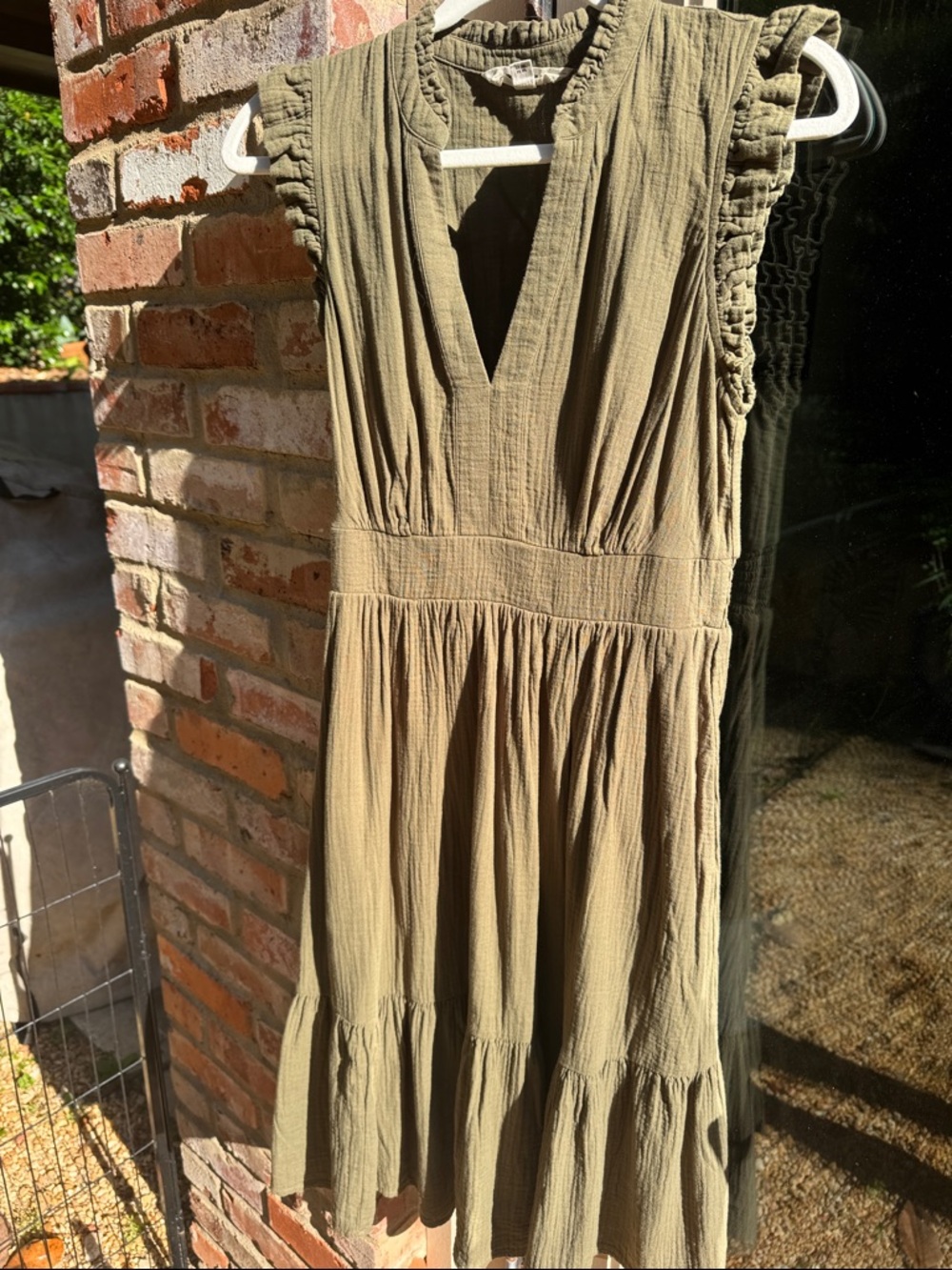 Boden Olive V‑Neck Ruffle Sleeve Midi Dress